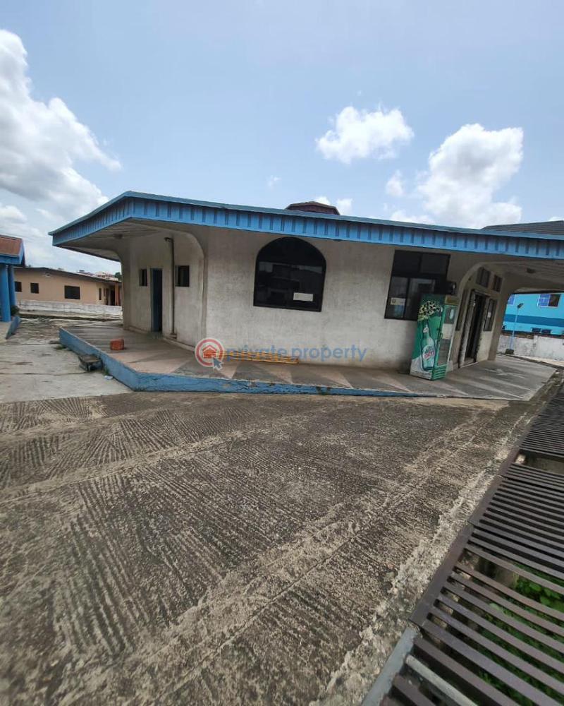 Filling Station For Sale Ayefele Radio Station Axis Challenge Ibadan Oyo - 4