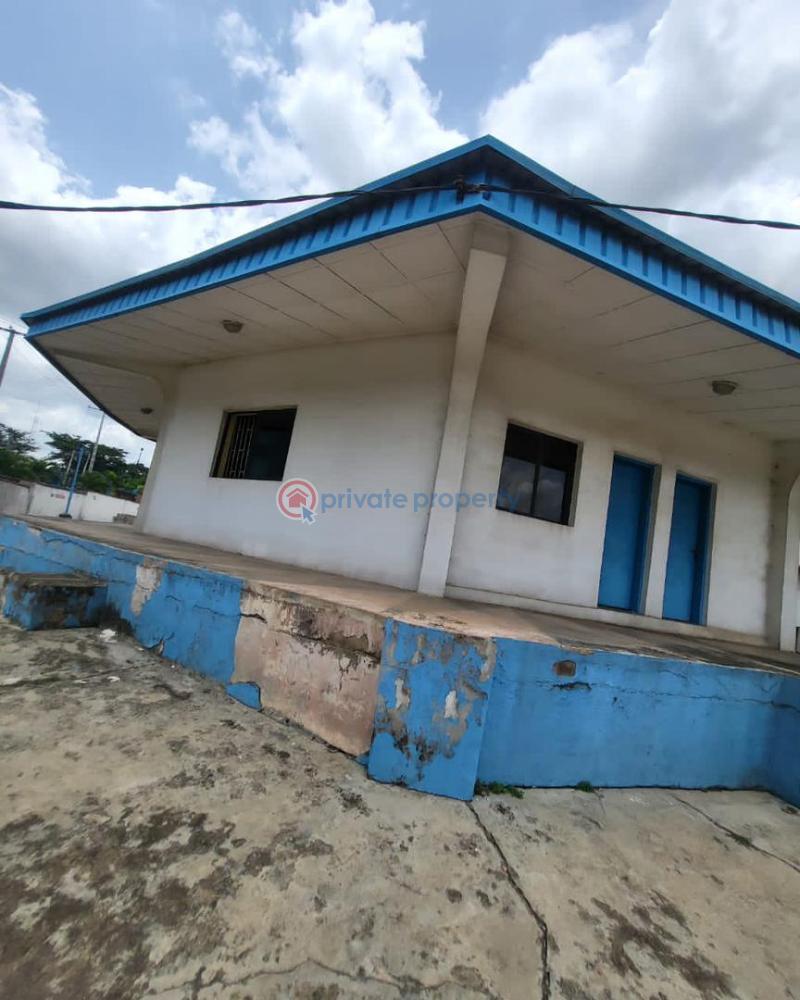 Filling Station For Sale Ayefele Radio Station Axis Challenge Ibadan Oyo - 1