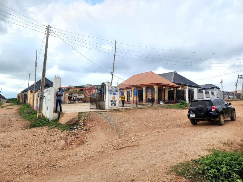 Filling Station For Sale Alapata More Mercy Junction Apete Ibadan Ibadan Oyo - 1