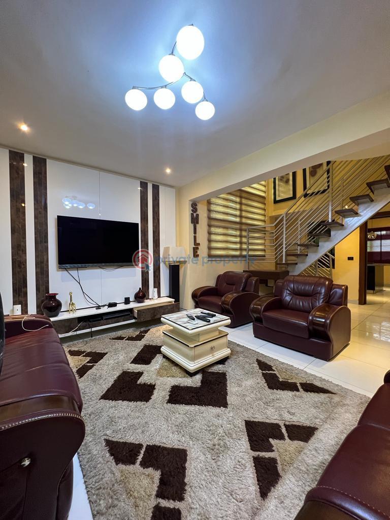 For rent 2 bedroom House Richmond Gate Estate Ikate Elegushi Lekki