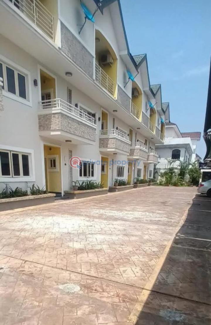 3 bedroom Terraced Duplex For Rent Off Admiralty Way Lekki Phase 1 Lagos - 5