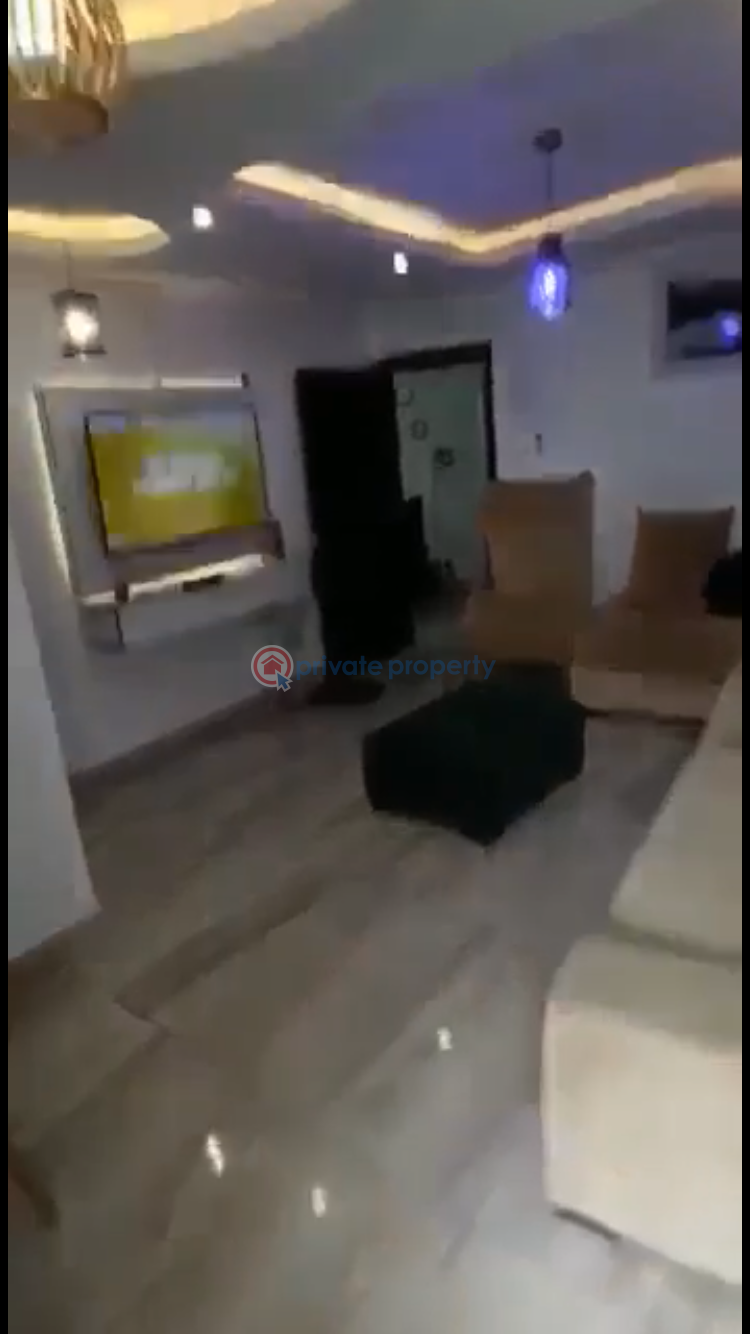 3 bedroom Flat & Apartment For Sale Estate Anthony Village Maryland Lagos - 0