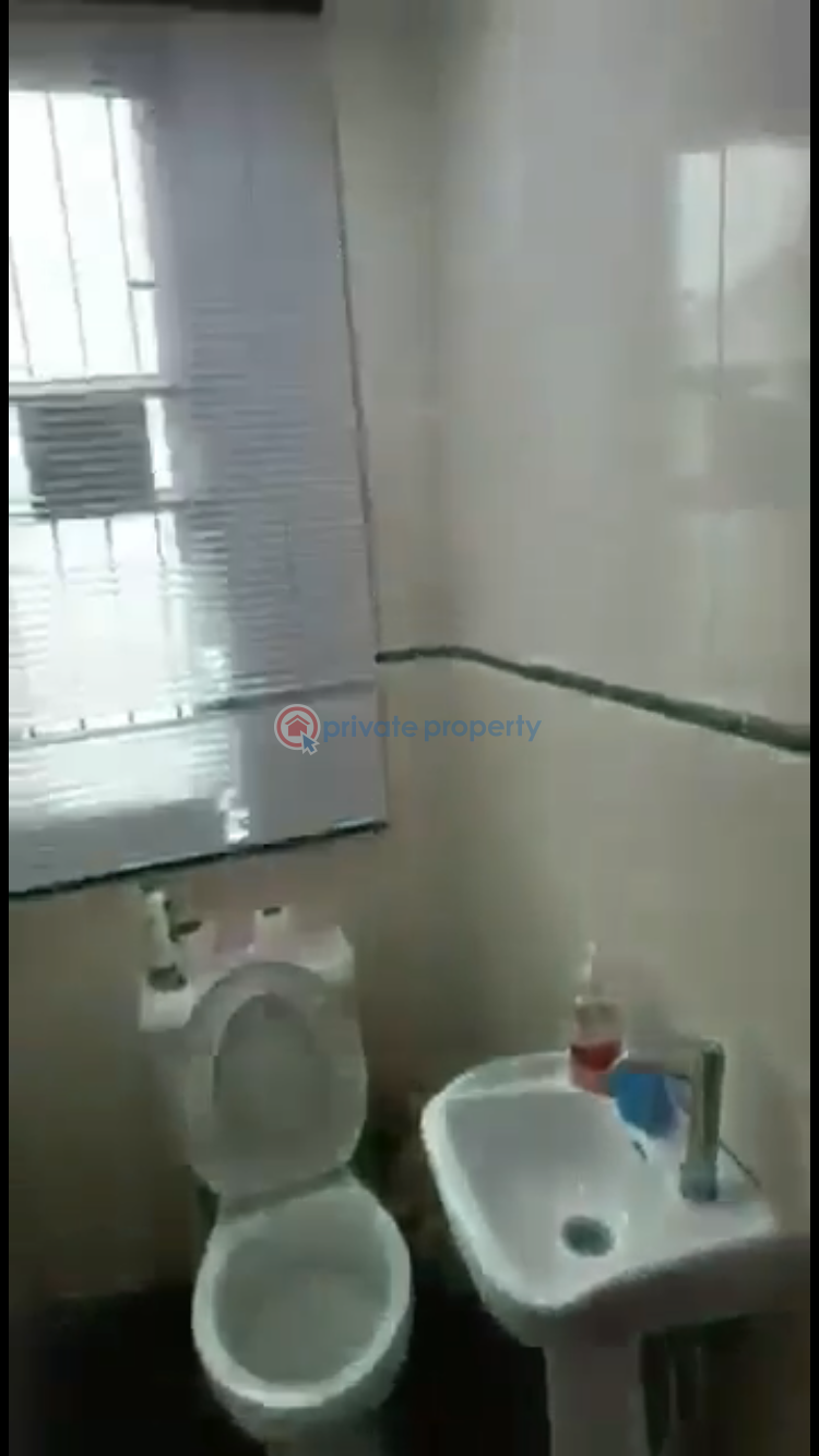 3 bedroom Flat & Apartment For Sale Estate Anthony Village Maryland Lagos - 1