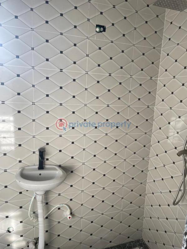 Newly built 2 bedroom flat - 8 2 bedroom Block Of Flats For Rent Sawmill Gbagada Ifako-Gbagada Lagos - 8