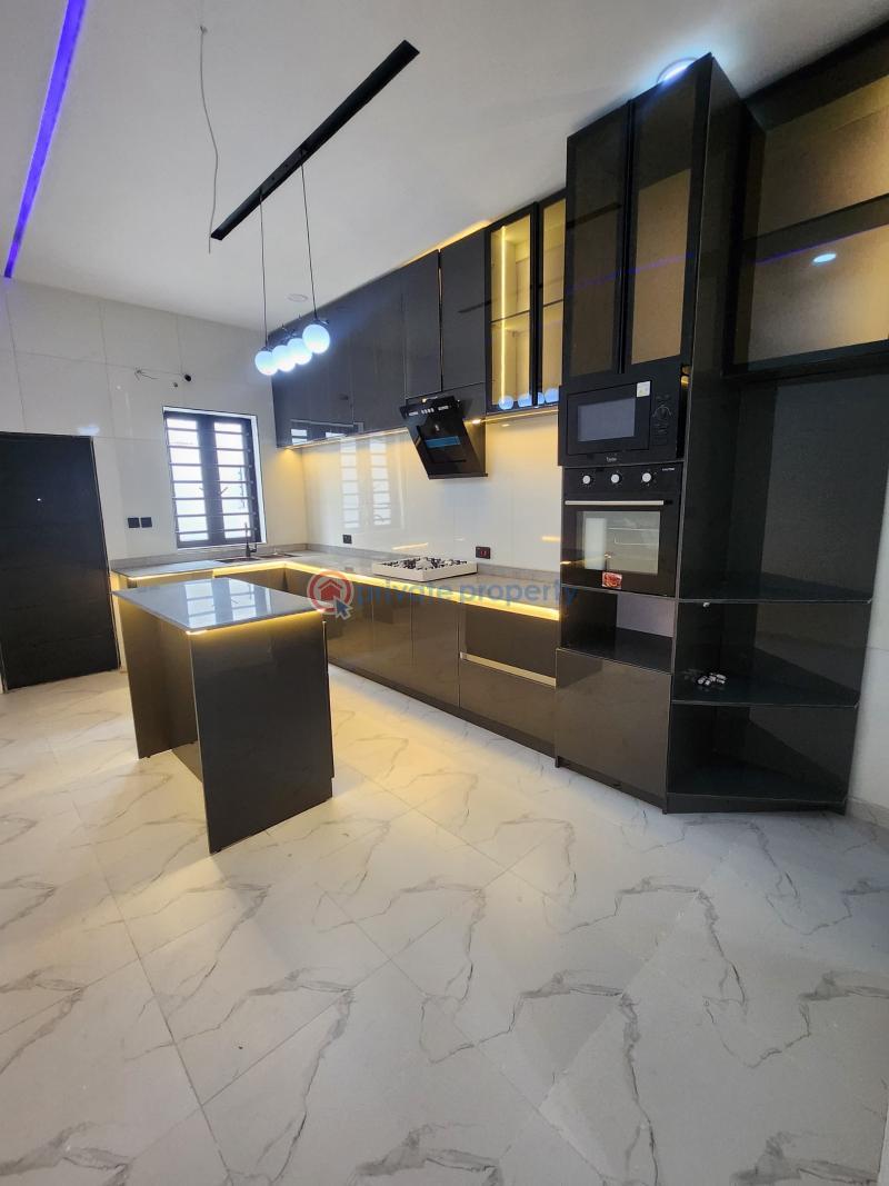 4 bedroom Detached Duplex For Sale Crown Estate Monastery Road Sangotedo Lagos - 2