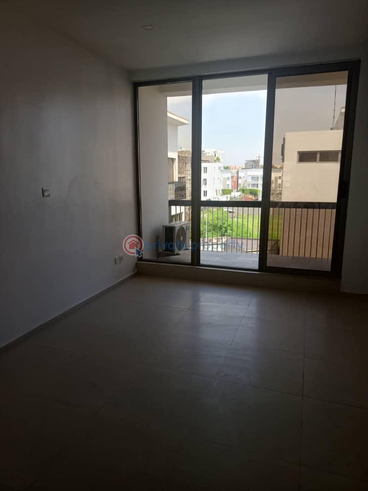 3 bedroom Penthouse For Sale Banana Island Ikoyi Lagos - 9