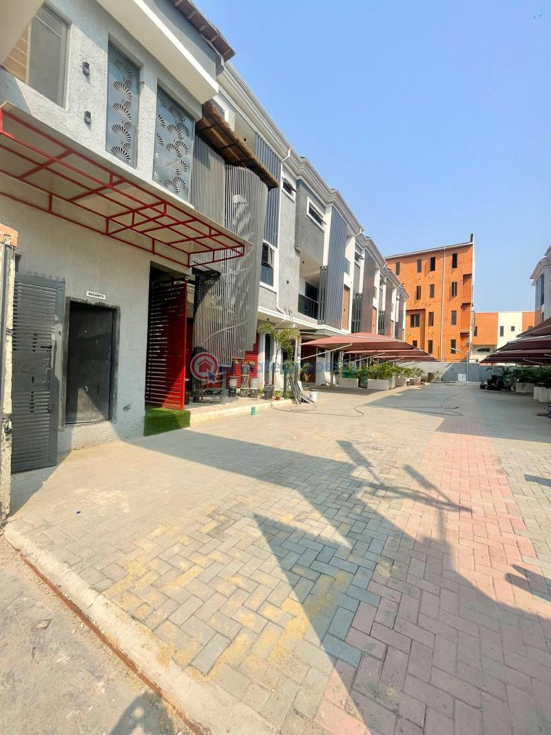 4 bedroom Terraced Duplex For Sale Lekki Lagos - 0