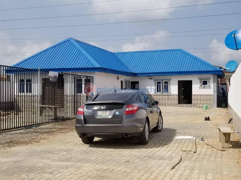 For sale Warehouse Bode Thomas Surulere Lagos (PID 8PAHJR) Private