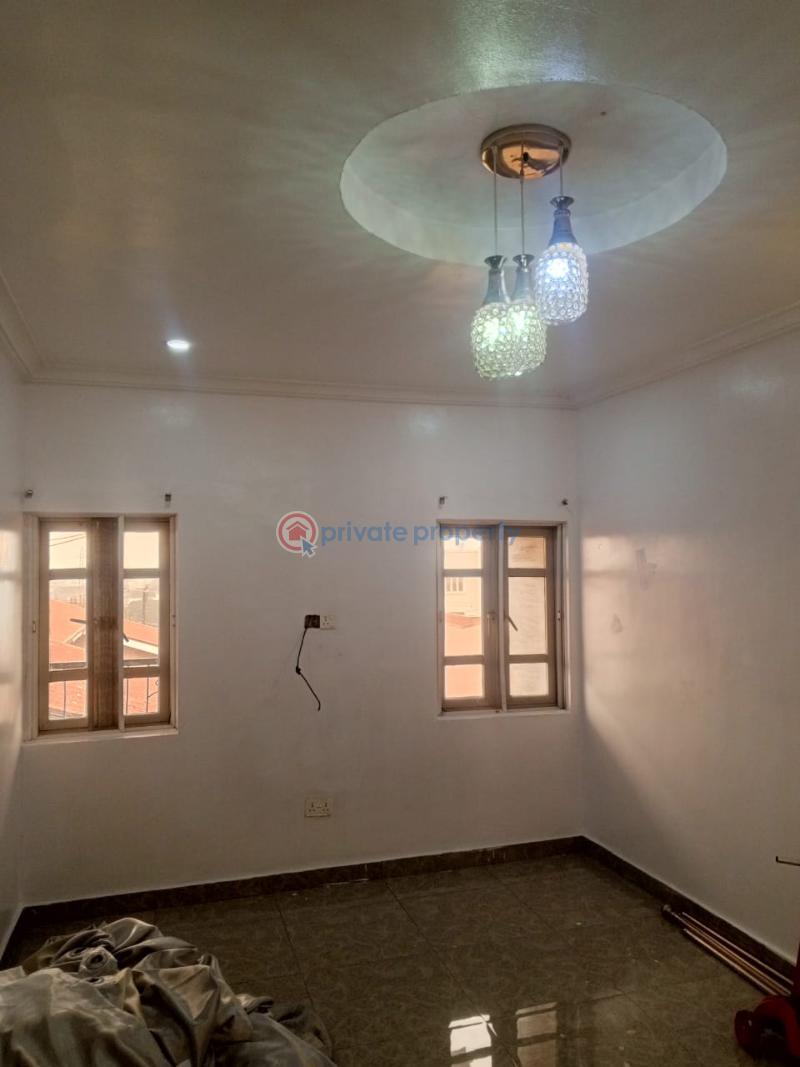2 bedroom Flat & Apartment For Rent Ogudu GRA Lagos - 1