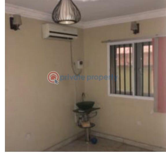 7 bedroom Commercial Property For Rent Ogudu Lagos - 2