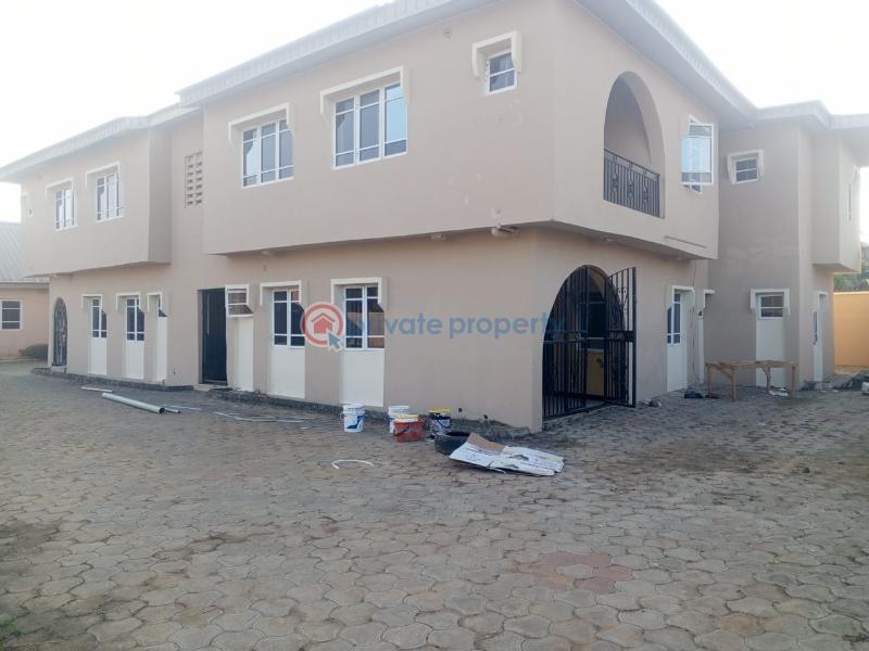 Block Of Flats For Sale Adenxin/ Afolabi Bus Stop, Igando Off Lasu Isheri Express Igando Ikotun/Igando Lagos