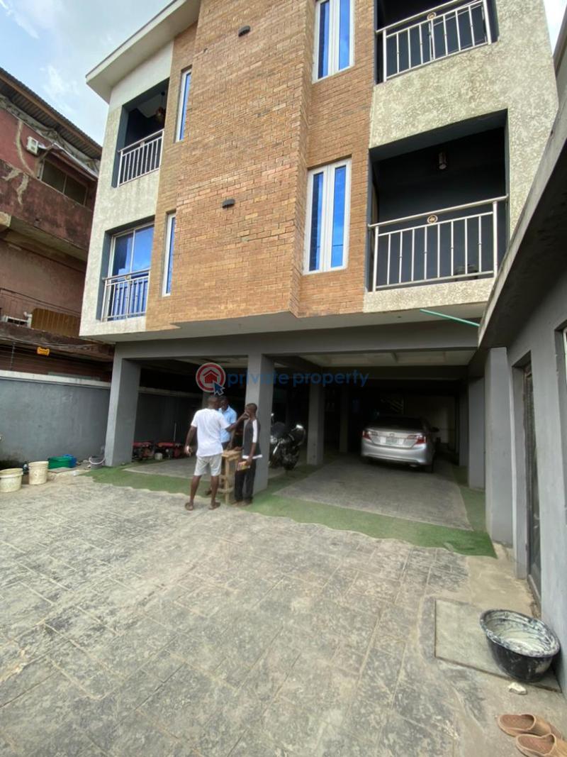 1 bedroom Flat & Apartment For Rent Ebute Metta Yaba Lagos - 5