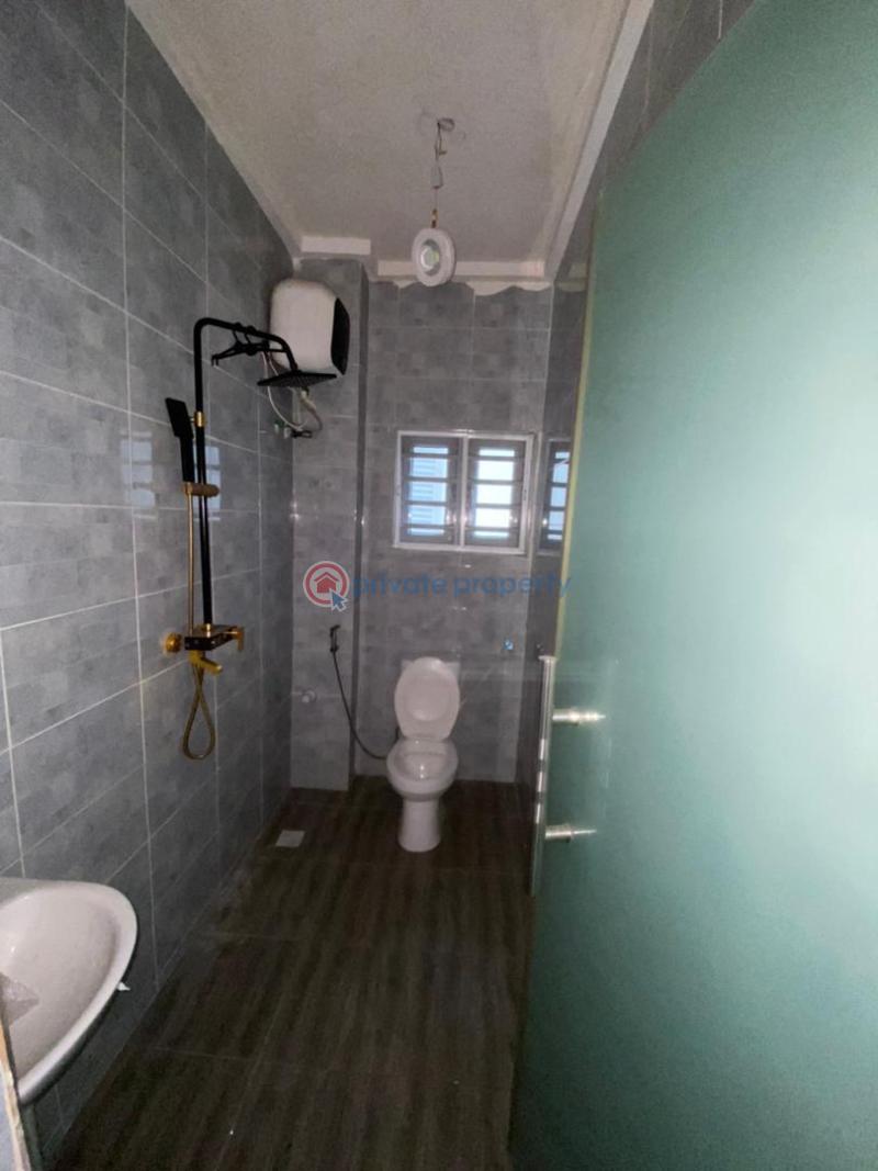 1 bedroom Flat & Apartment For Rent Ebute Metta Yaba Lagos - 9