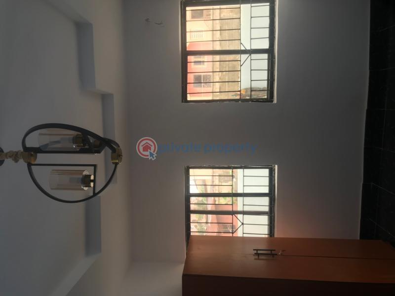 2 bedroom Flat & Apartment For Rent Vineyard Street Jakande Estate Okeafa Ejigbo Lcda Ejigbo Lagos - 9