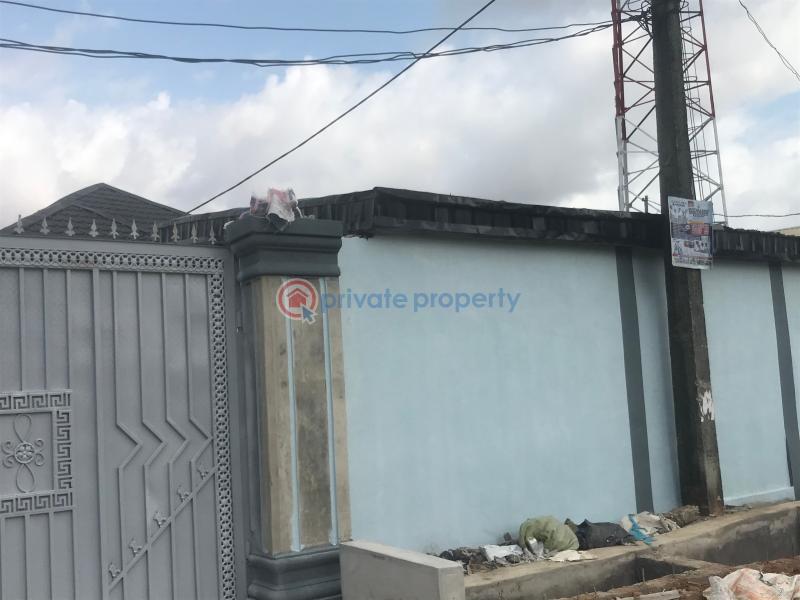 2 bedroom Flat & Apartment For Rent Vineyard Street Jakande Estate Okeafa Ejigbo Lcda Ejigbo Lagos - 4