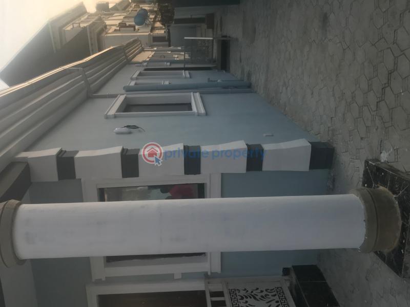 2 bedroom Flat & Apartment For Rent Vineyard Street Jakande Estate Okeafa Ejigbo Lcda Ejigbo Lagos - 5