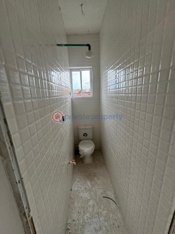 1 bedroom Mini Flat For Rent Sabo Yaba Lagos - 4