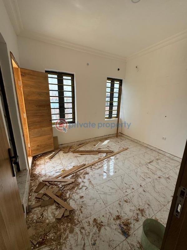 2 bedroom Flat & Apartment For Rent Sabo Yaba Lagos - 6
