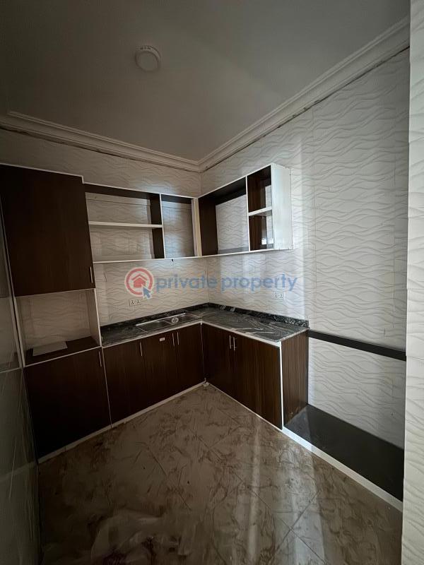 2 bedroom Flat & Apartment For Rent Sabo Yaba Lagos - 1