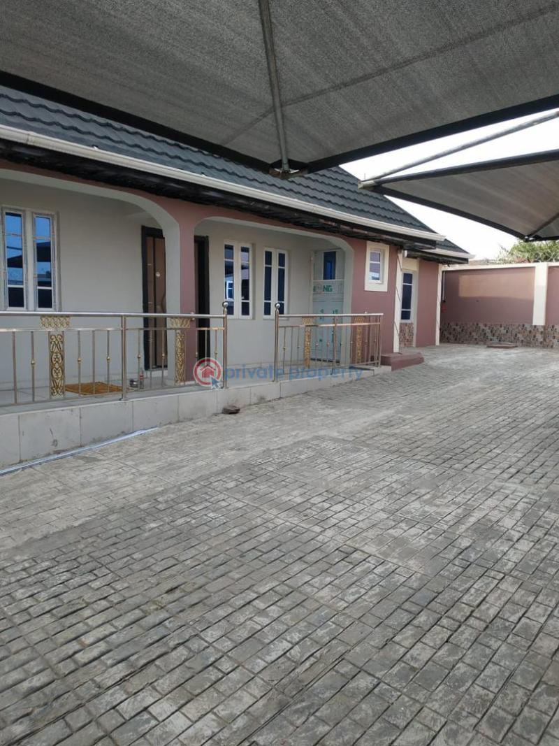 3 bedroom Flat & Apartment For Rent Adedayo Estate Oluyole Estate Ibadan Oyo - 2