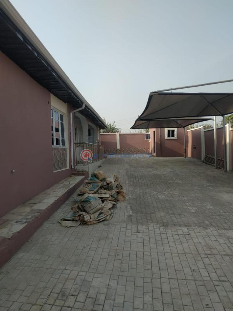 3 bedroom Flat & Apartment For Rent Adedayo Estate Oluyole Estate Ibadan Oyo - 8