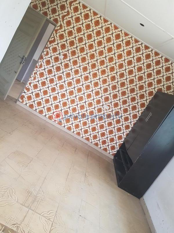 Self Contain For Rent Onireke Gra Ibadan Oyo - 4