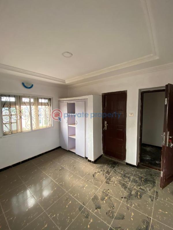 3 bedroom Block Of Flats For Rent Ojurin Yawuri Akobo Ibadan Oyo (PID