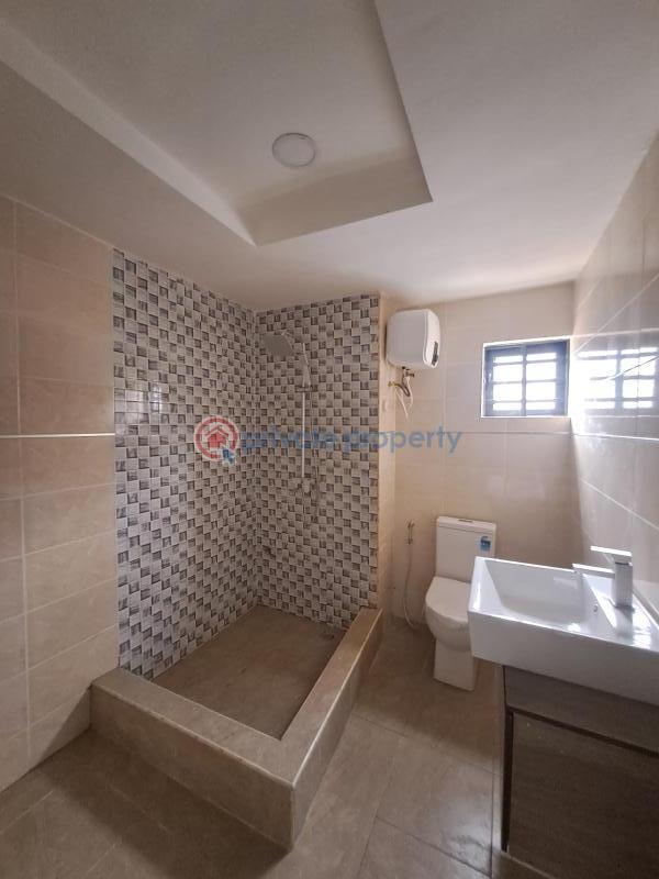 4 bedroom House For Sale Ologolo Lekki Lagos - 10