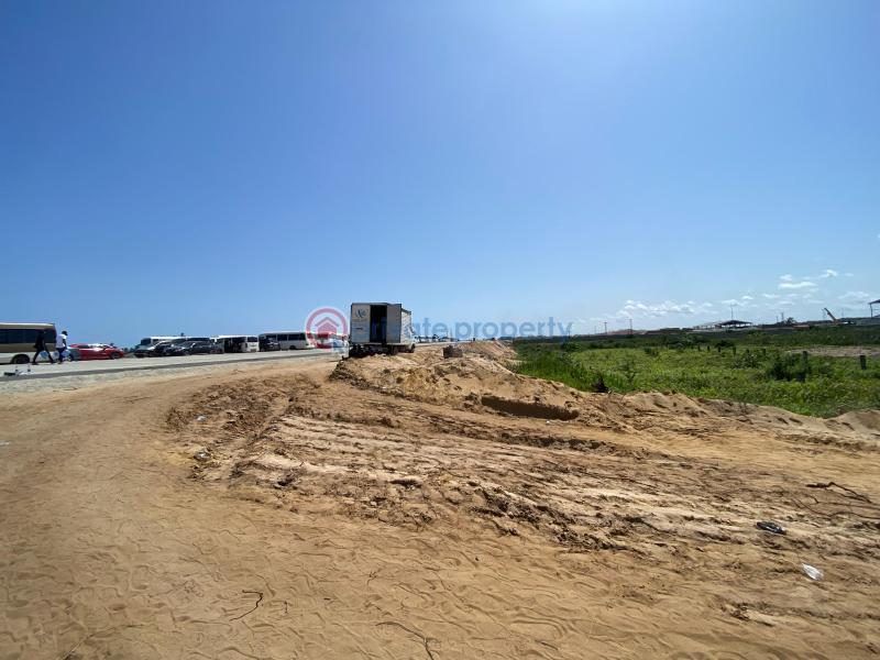 Commercial Land For Sale Iberekodo Opposite Coastal Road Eleko Junction Iberekodo Ibeju-Lekki Lagos - 0