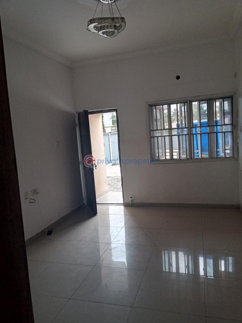 2 bedroom Block Of Flats For Rent Majek Sangotedo Lagos - 2
