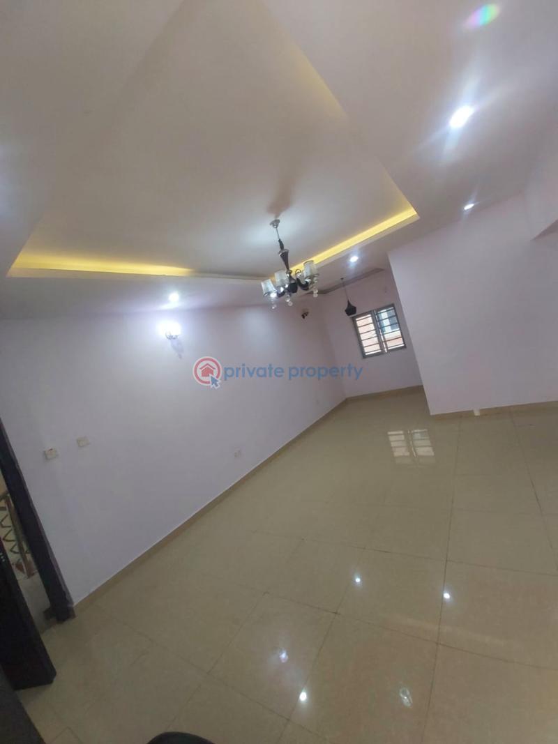 2 bedroom Block Of Flats For Rent Sangotedo Ajah Lagos - 11