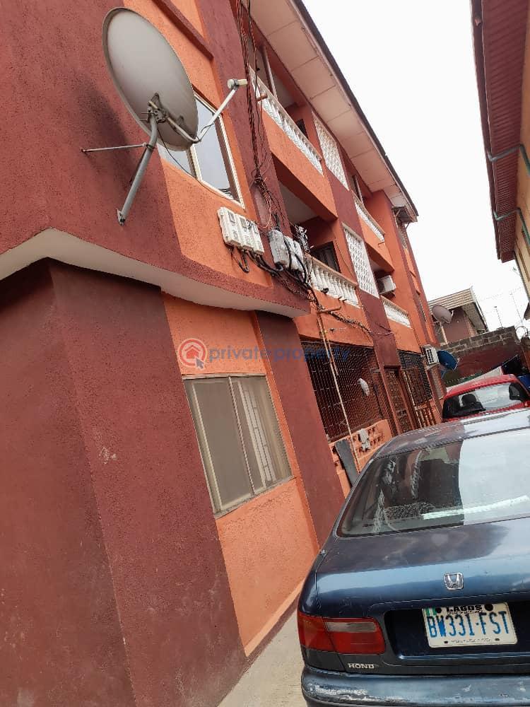 3 bedroom Shared Apartment For Rent Ikeja Lagos - 5