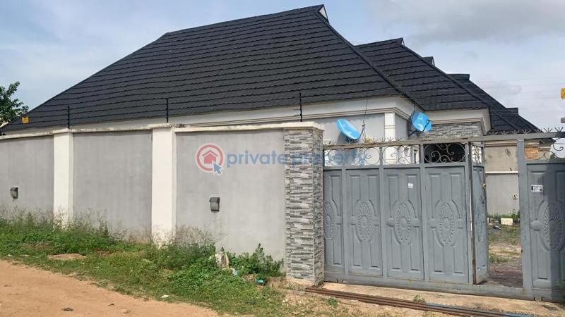 3 bedroom House For Sale Bankole New Garage Akala Express Ibadan Oyo - 6