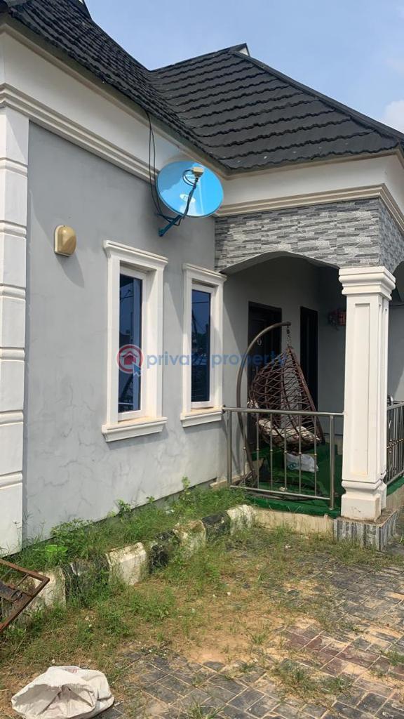 3 bedroom House For Sale Bankole New Garage Akala Express Ibadan Oyo - 2