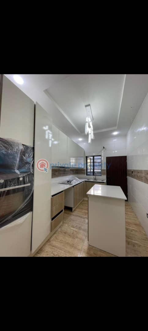 4 bedroom Semi detached Duplex For Sale Ologolo Lekki Lagos - 4