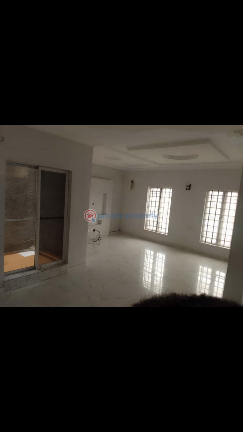 5 bedroom House For Sale Cooplag Gardens Estate Orchid Road Lafiaji Lekki. Ikota Lekki Lagos - 3