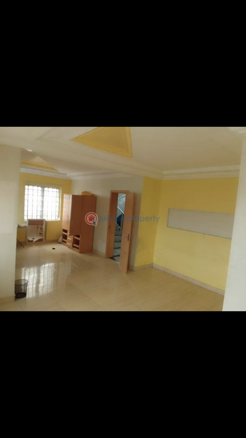 5 bedroom House For Sale Cooplag Gardens Estate Orchid Road Lafiaji Lekki. Ikota Lekki Lagos - 5