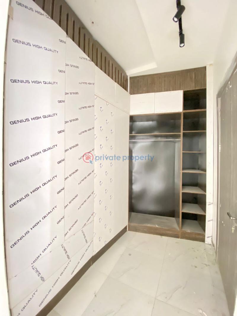 5 bedroom House For Sale Lekki Lagos - 2