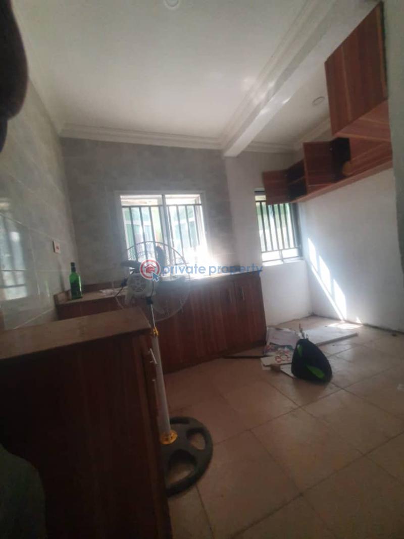3 bedroom Flat & Apartment For Rent Sabo Alagomeji Yaba Lagos - 7