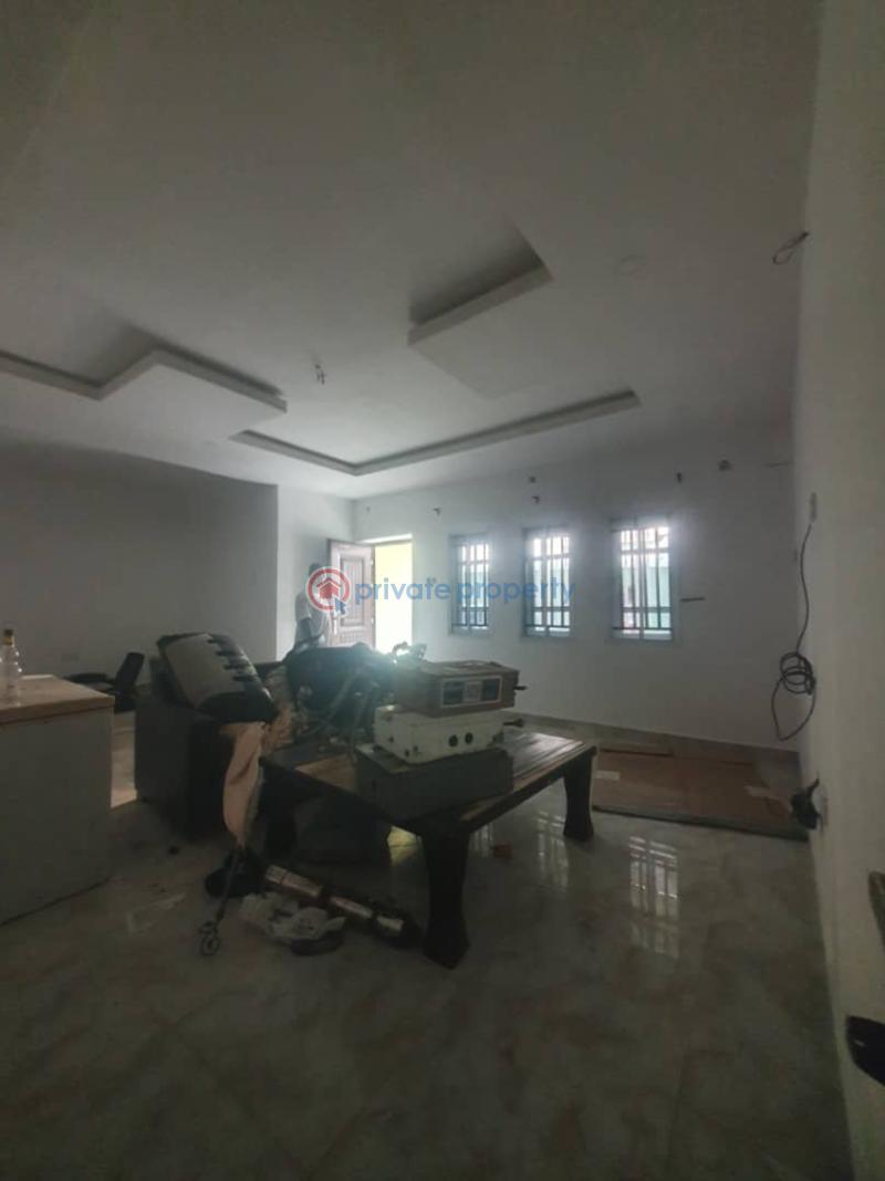3 bedroom Flat & Apartment For Rent Sabo Alagomeji Yaba Lagos - 10