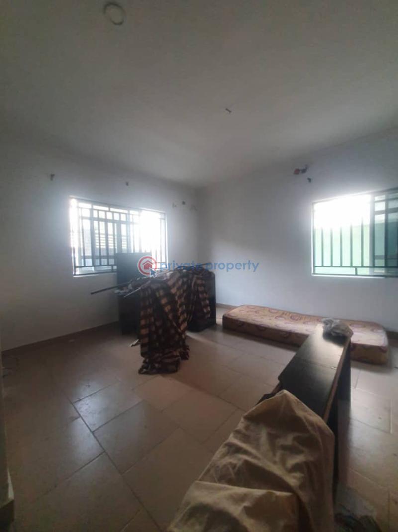 3 bedroom Flat & Apartment For Rent Sabo Alagomeji Yaba Lagos - 8