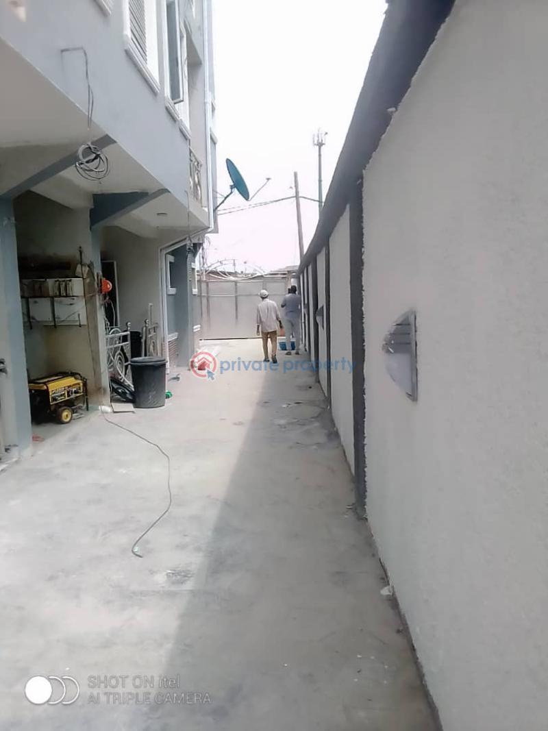 3 bedroom House For Rent Off Adetola Street Aguda Surulere Surulere Lagos - 2