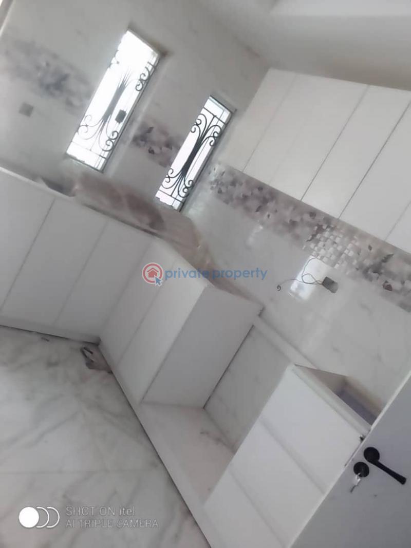3 bedroom House For Rent Off Adetola Street Aguda Surulere Surulere Lagos - 12