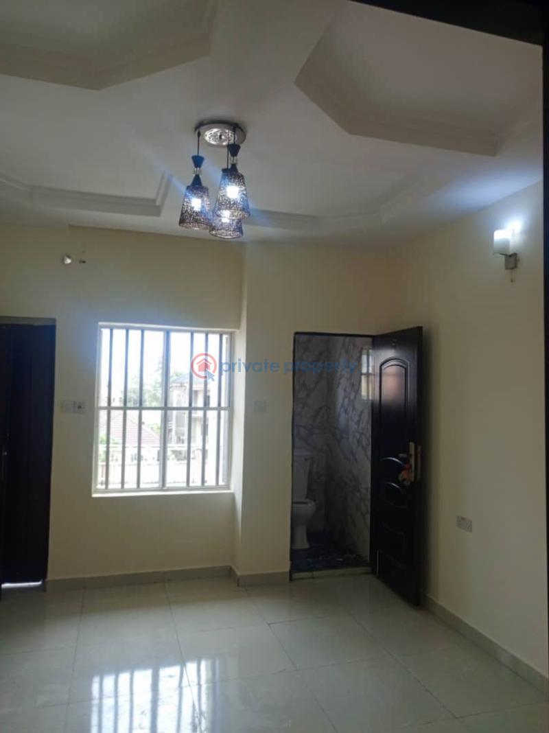 1 bedroom Flat & Apartment For Rent Thomas Estate Ajah Lagos - 5