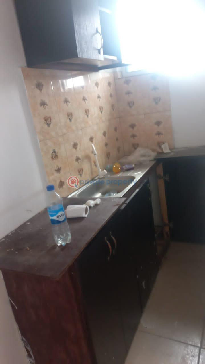 Self Contain For Rent Akoka Yaba Lagos - 1