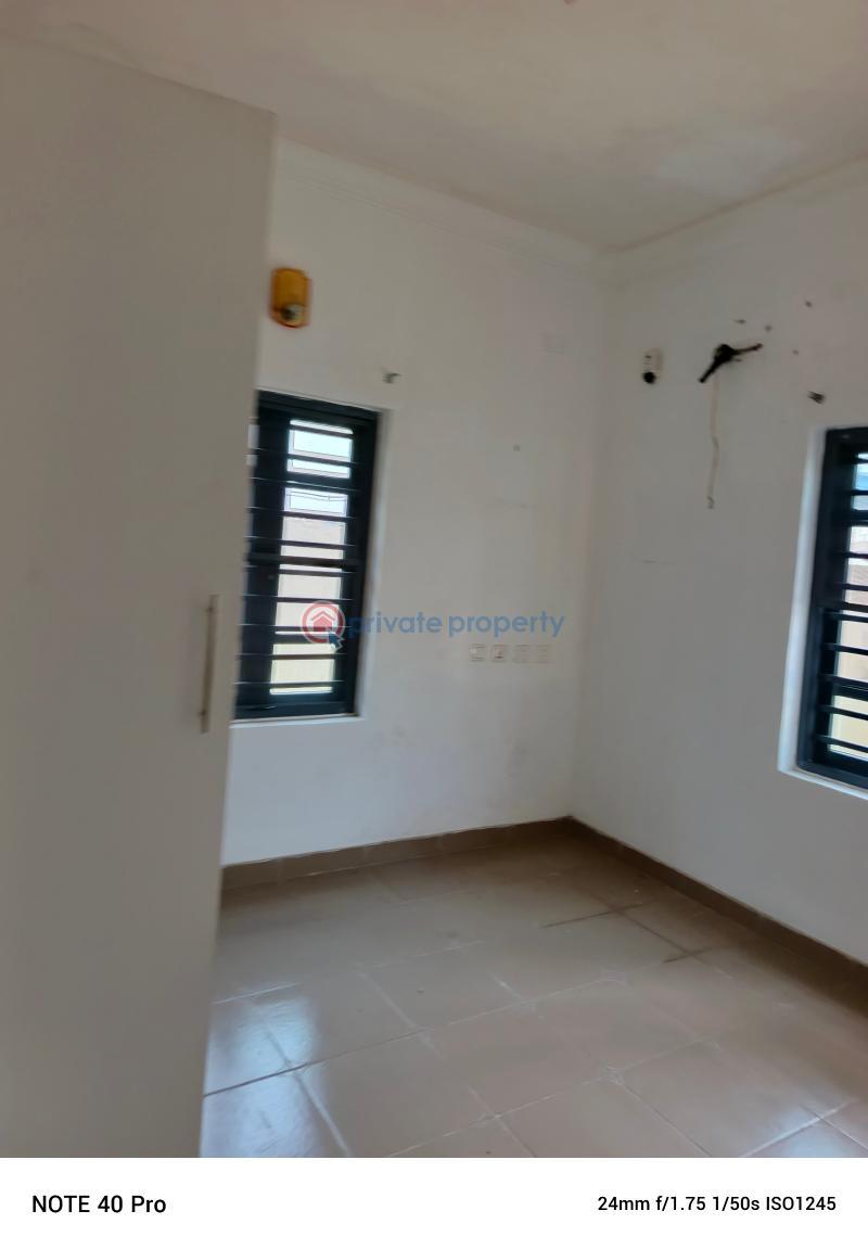 2 bedroom Flat & Apartment For Rent Oke-ira Ogba Lagos - 11