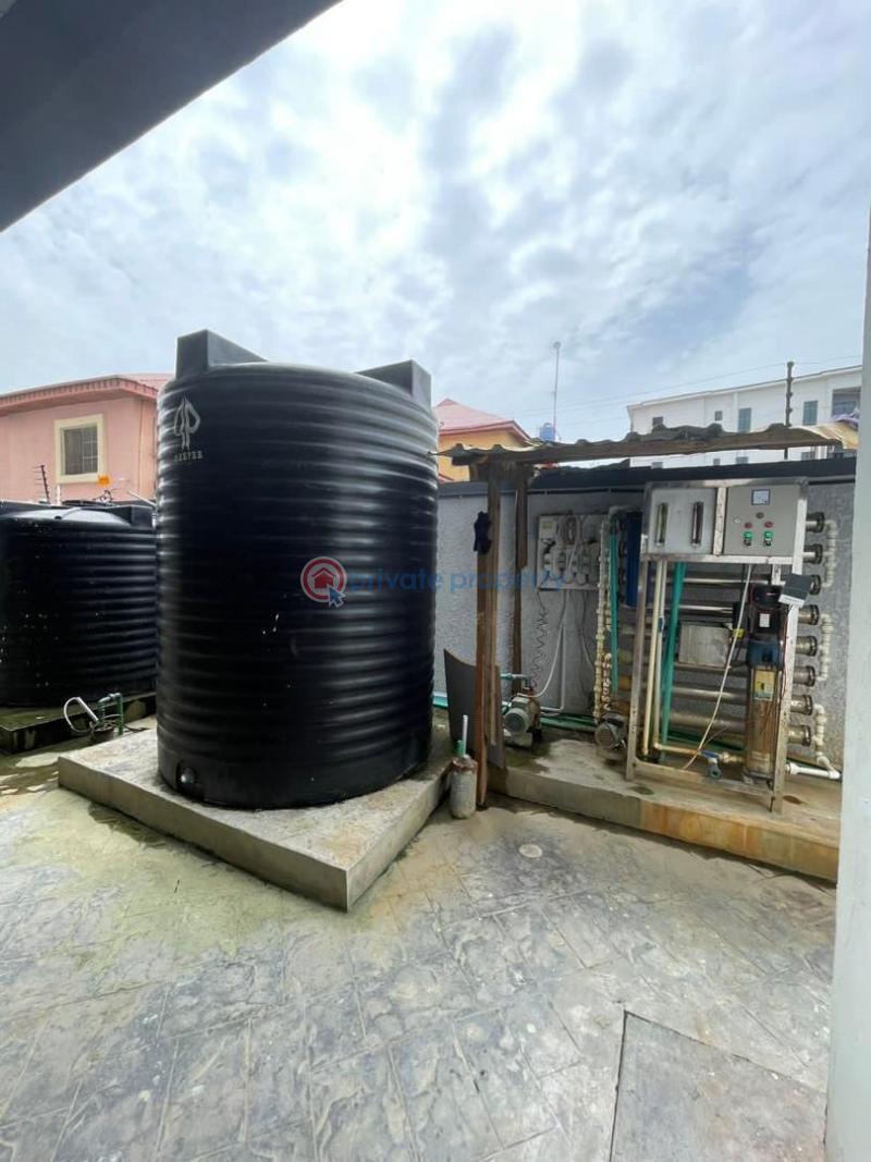 2 bedroom Flat & Apartment For Sale Lekki Lagos - 3
