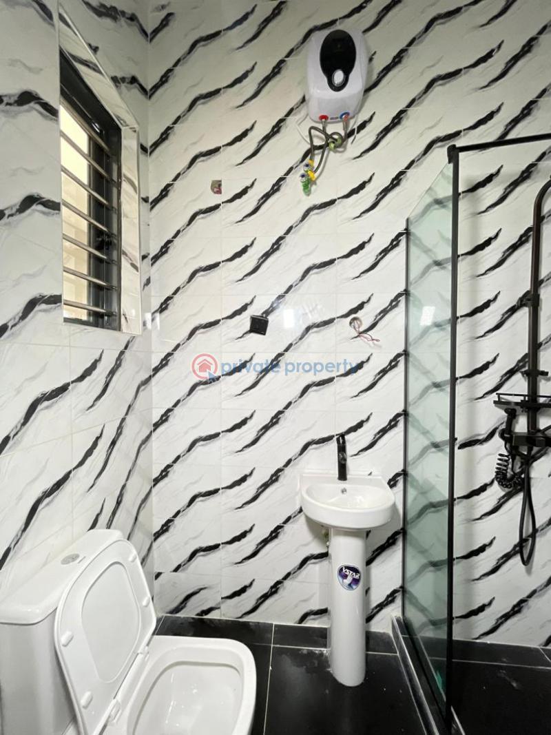 3 bedroom Block Of Flats For Sale Lekki Phase 1 Lagos - 10