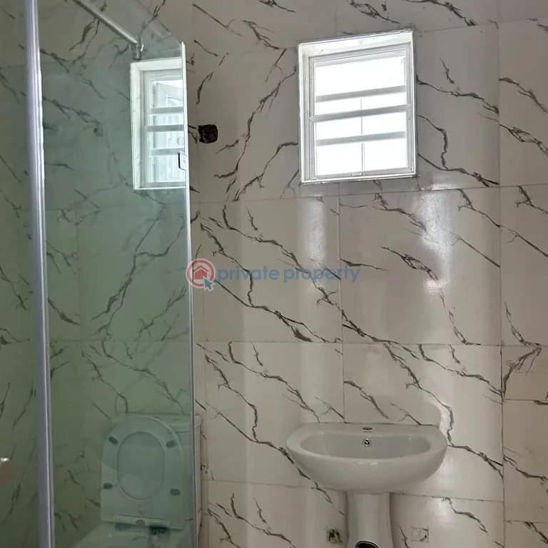4 bedroom House For Sale General Paint, Lbs Ajah Lagos - 4