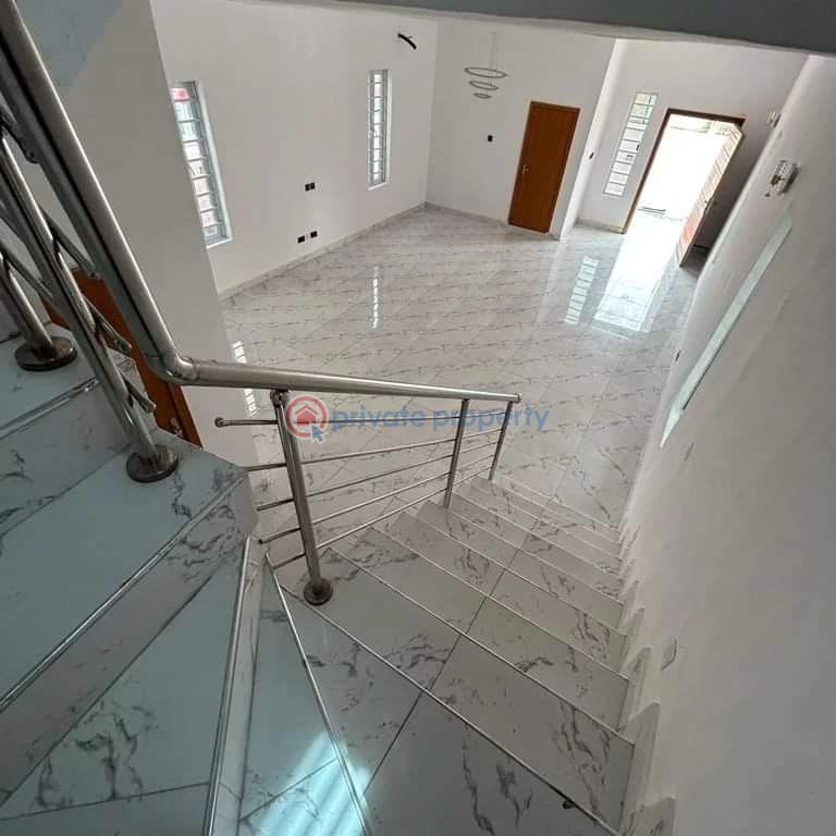 4 bedroom House For Sale General Paint, Lbs Ajah Lagos - 8